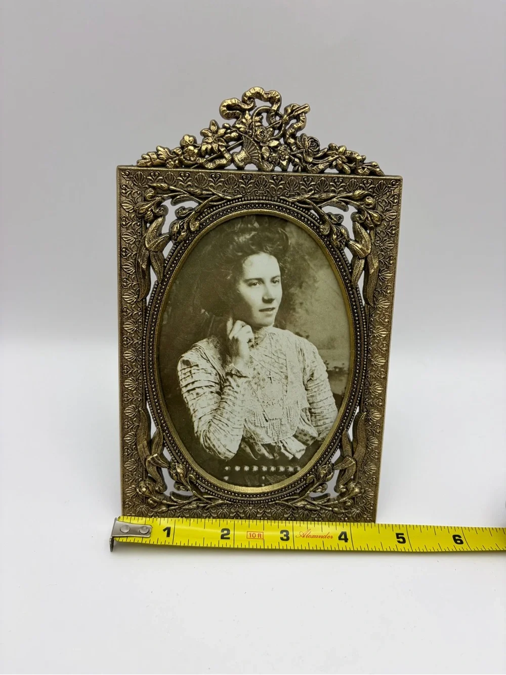 Victorian Style Antique Brass Metal Photo Frame Ornate Flower & Ribbon Design